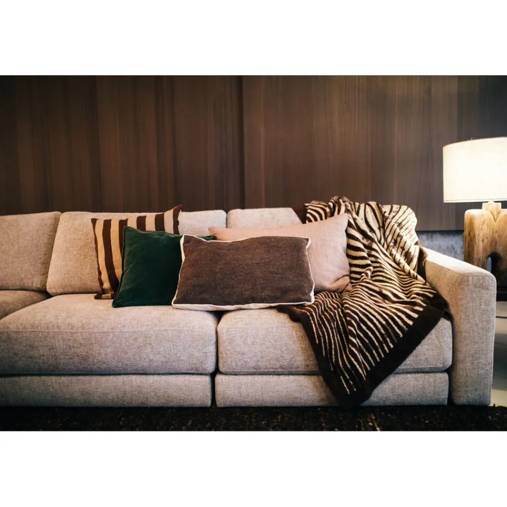 Pomax Coussins-ALPHA BORDERS - coussin - lin / velours - L 60 x W 40 cm - brun