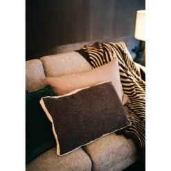 Pomax Coussins-ALPHA BORDERS - coussin - lin / velours - L 60 x W 40 cm - brun