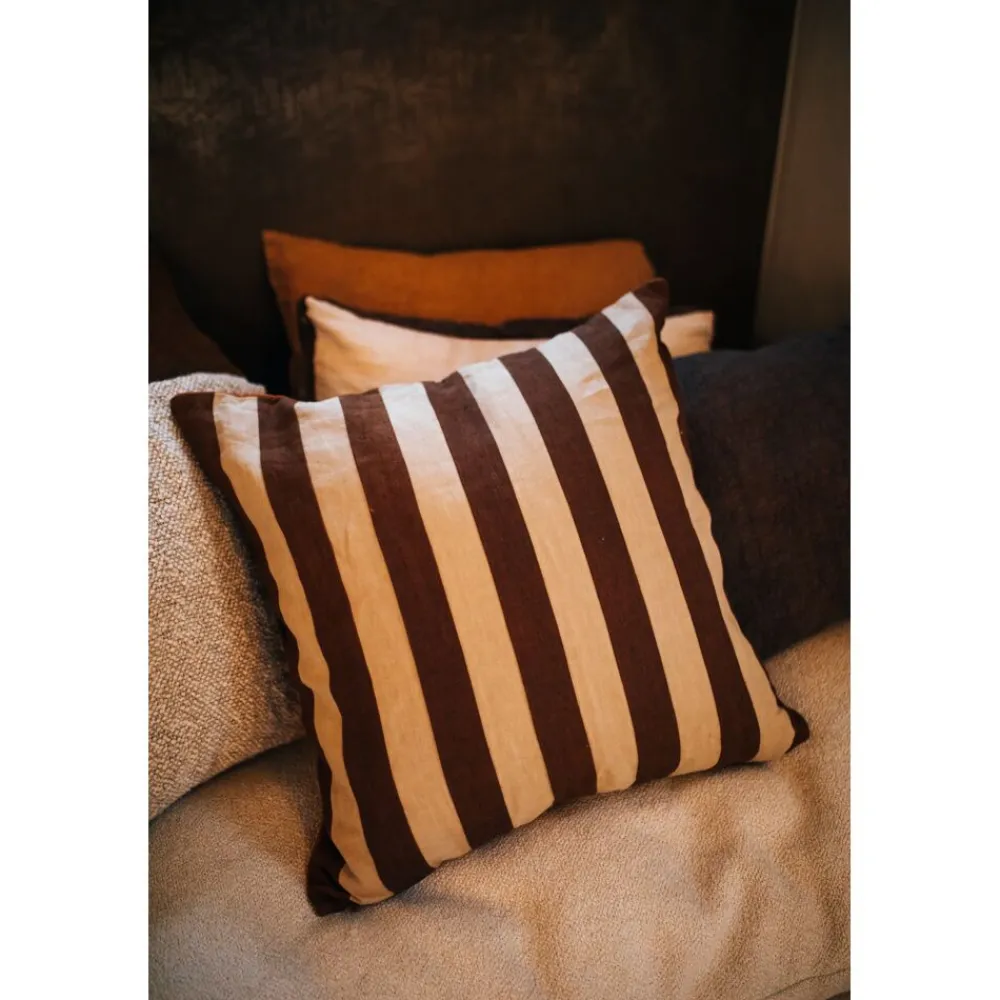 Pomax Coussins-WILDLIFE - coussin - lin / coton - L 60 x W 60 cm - chocolat